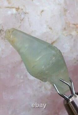 13.38cts Beautiful Green Sapphire Crystal Natural Untreated Sri Lanka