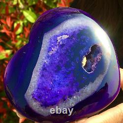 190G Natural beautiful heart-shaped agate crystal cave super large gem D557