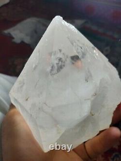 1.436kgNatural crystal super white Quartz mineral clean specimen