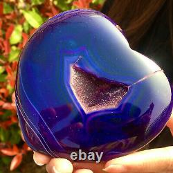 227G Natural beautiful heart-shaped agate crystal cave super large gem D568