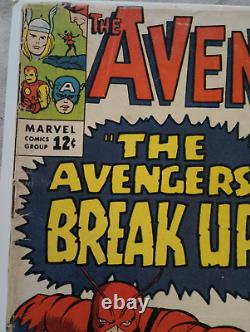 Avengers #10 (VGF) Marvel Comics 1964 signed by Dick Ayers