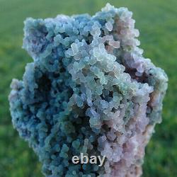 SUPER BICOLOR Natural Botryoidal Grapes Agate Chalcedony Mineral Specimen