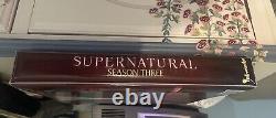 Supernatural Season 3 inkworks Card Binder Album With Wardrobe Card